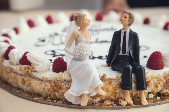 the-dating-marriage-sexual-health-cake